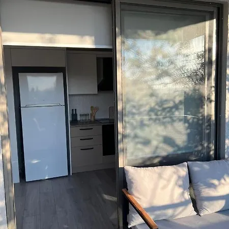 Appartamento Magnificent Flat With Shared Pool In *