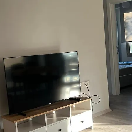 Appartamento Magnificent Flat With Shared Pool In *